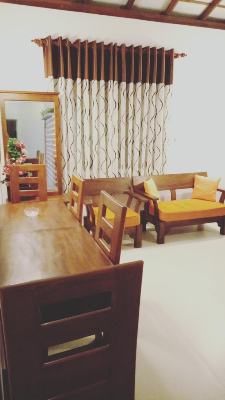 Villa Hilltop By Yehansa With Unlimited Fiber Wifi Hikkaduwa Kültér fotó